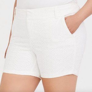 Torrid Eyelet Short - White - Plus Size 14